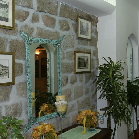 Hotel Cavour Olbia Buitenkant foto